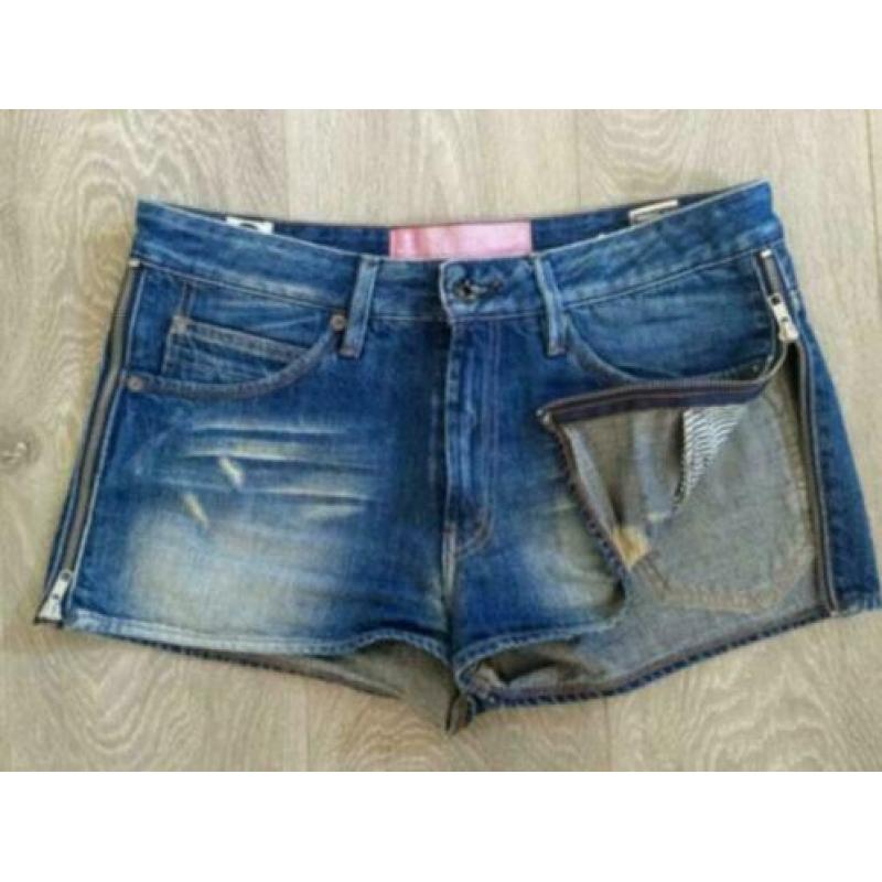 KUYICHI - Maat 28 Sexy Jeans Shorts met splitten NIEUWSTAAT