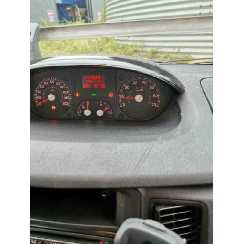 Fiat Idea 1.4 8V 2006 Rood