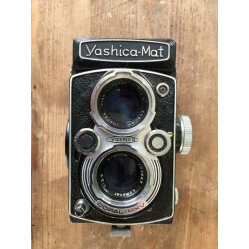 Yashica Mat