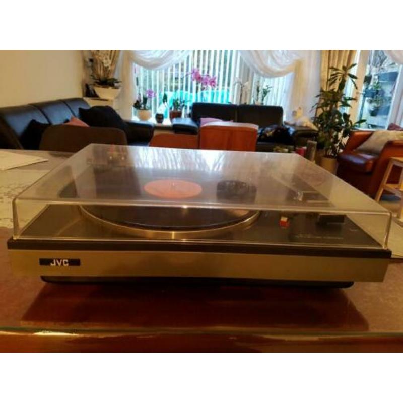 Te koop vintage jvc platenspeler