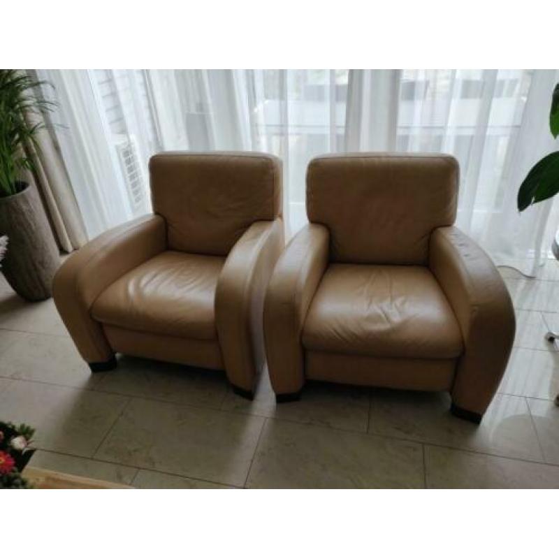 2 leren fauteuils te koop