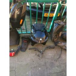 Orgineel Piaggio Zip 2000 complete kappenset met extra onder