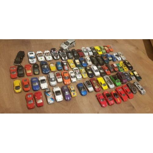 Welly Maisto Burago modelauto Ferrari Lamborghini Porsche