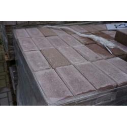 Te koop betonklinkers 8 cm heidekleur