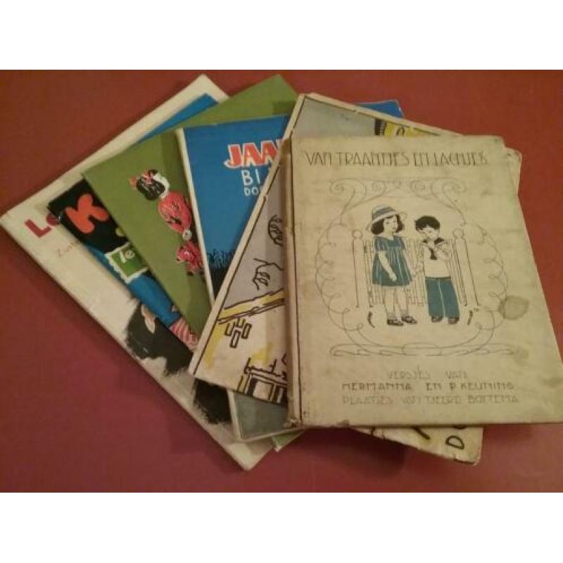 Zes oude kinderboekjes (o.a. Anne de Vries)