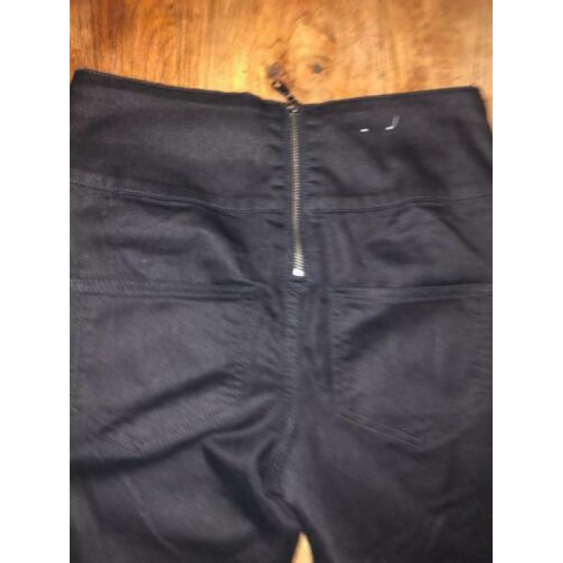 Pieces zwarte broek maat s met rits aan de achterkant