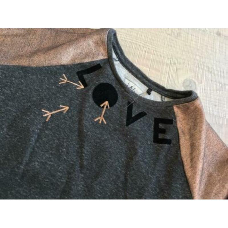 Als NIEUW: sweater van IKKS mt 152