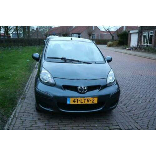 Toyota Aygo NIEUWE APK 1.0 12V 2010 VOLL ONDERHOUDSHISTORIE
