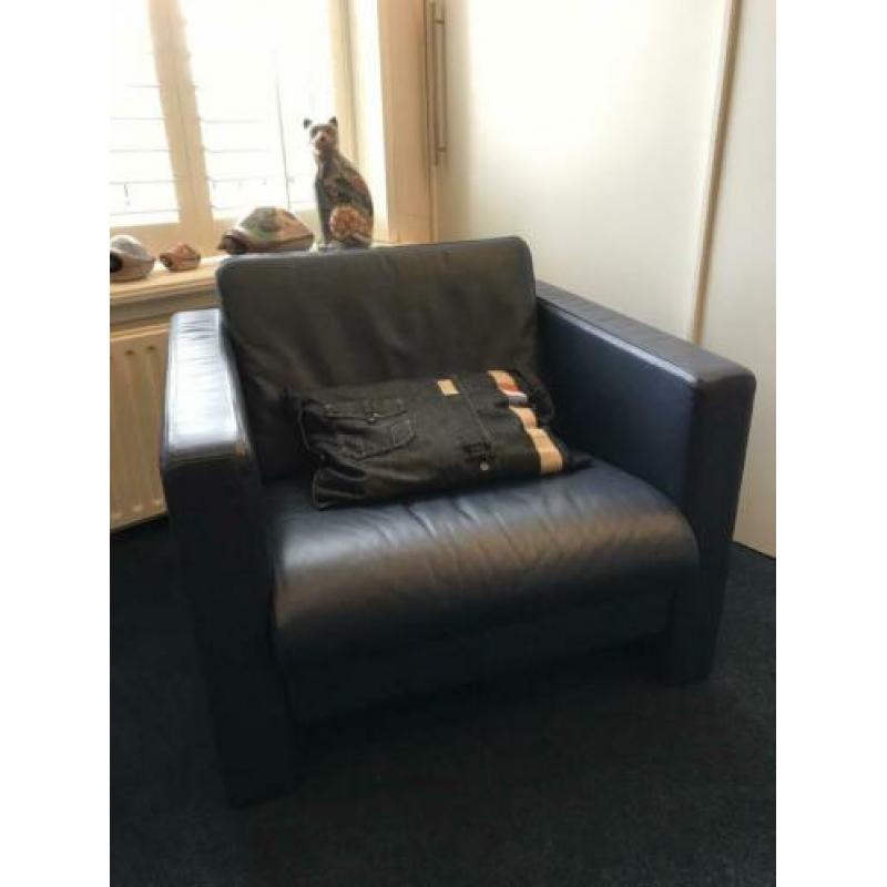 Fauteuil design blauw merk Jori