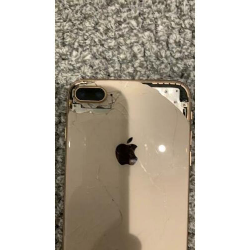 iPhone 8 Plus 64gb te koop!