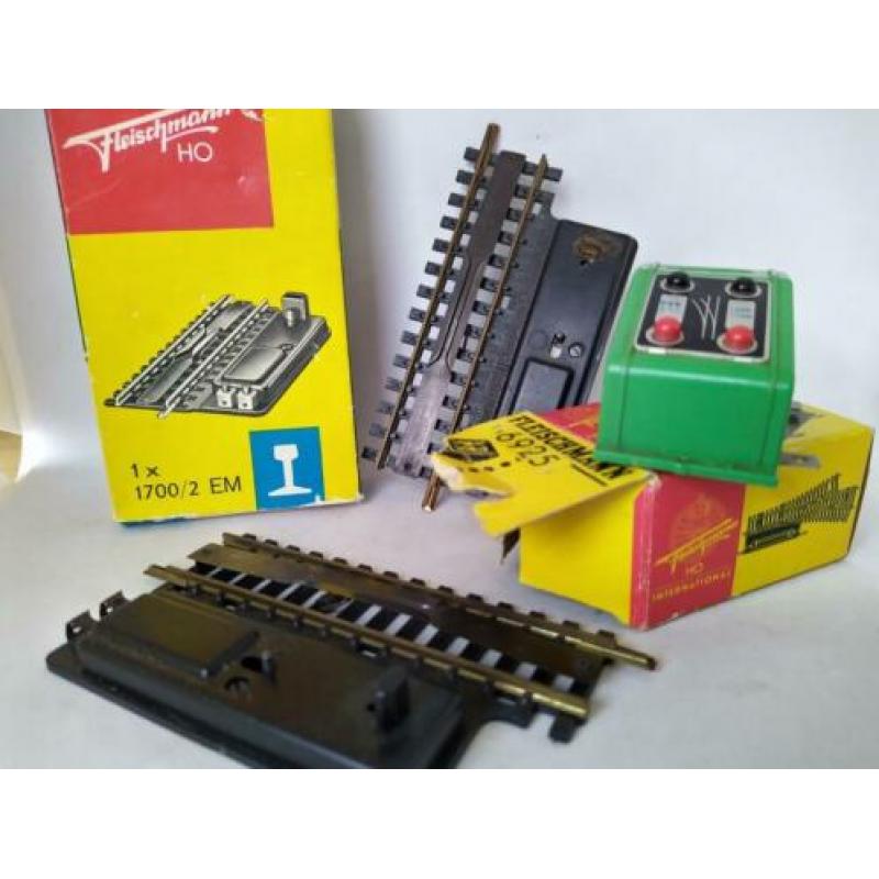 Fleischmann 1700 en 524 modelspoor onderdelen ho Pol