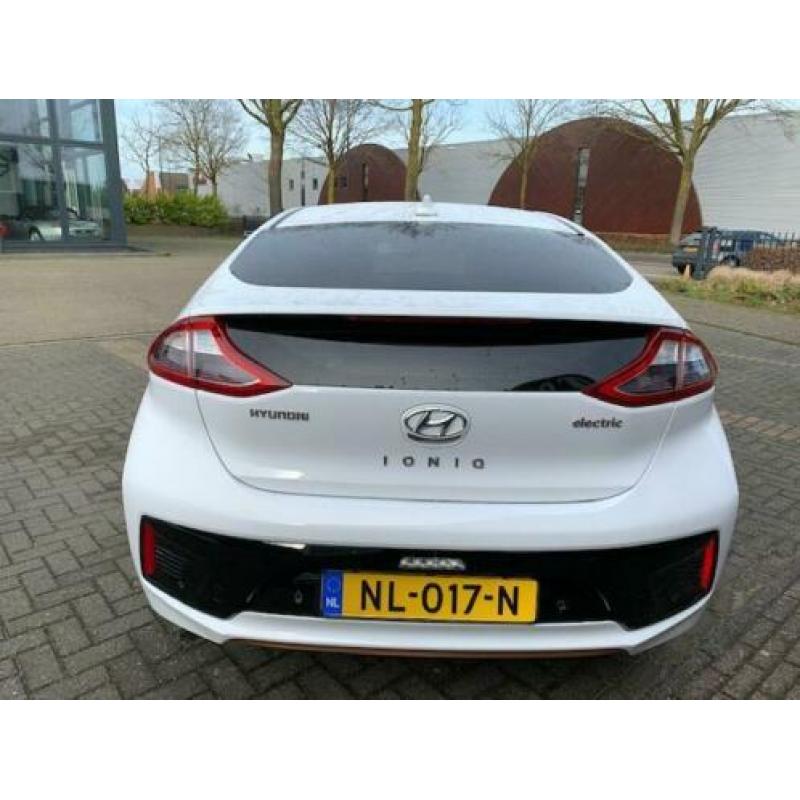 Hyundai IONIQ Comfort EV |ALL IN PRIJS!| Achter uitrij camer