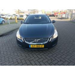 Volvo V60 1.6 DRIVe R-Design