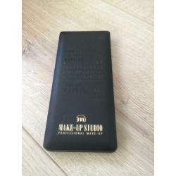Mak- up studio Shaping Box face it