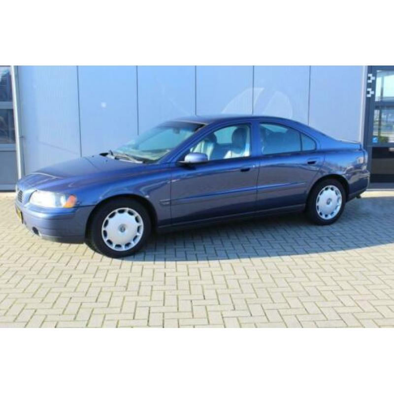 Volvo S60 2.4D EDITION CHRONO TREKHAAK AIRCO