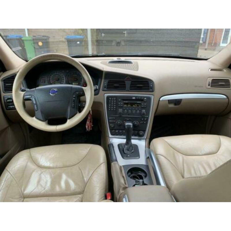 Volvo XC70 2.4 D5 AWD Ocean Race
