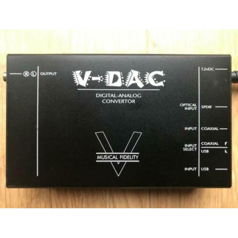 Musical Fidelity V-Dac met Sbooster BOTW voeding