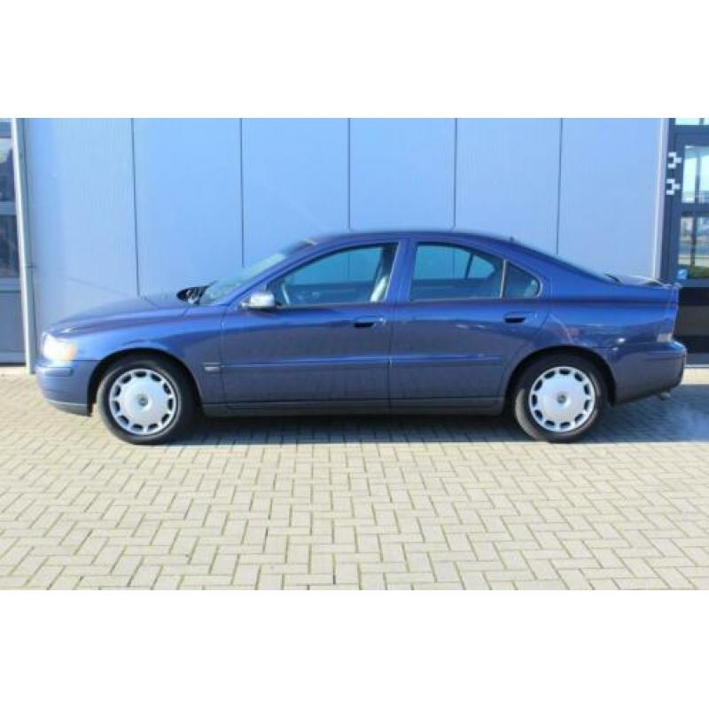 Volvo S60 2.4D EDITION CHRONO TREKHAAK AIRCO