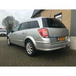 Opel Astra Wagon 1.6 Temptation AIRCO / CRUISECONTROL / NAVI