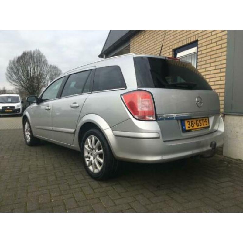Opel Astra Wagon 1.6 Temptation AIRCO / CRUISECONTROL / NAVI