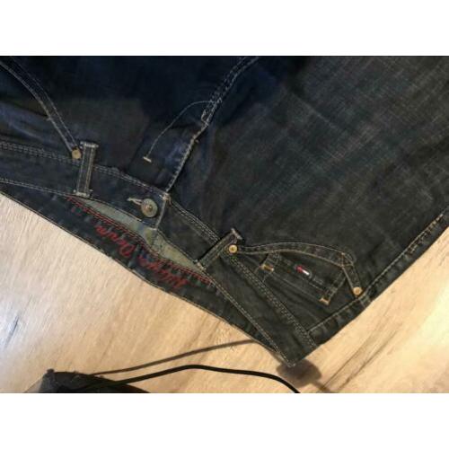 Tommy Hillfiger Model victoria 33/32 Low waist Als nieuw