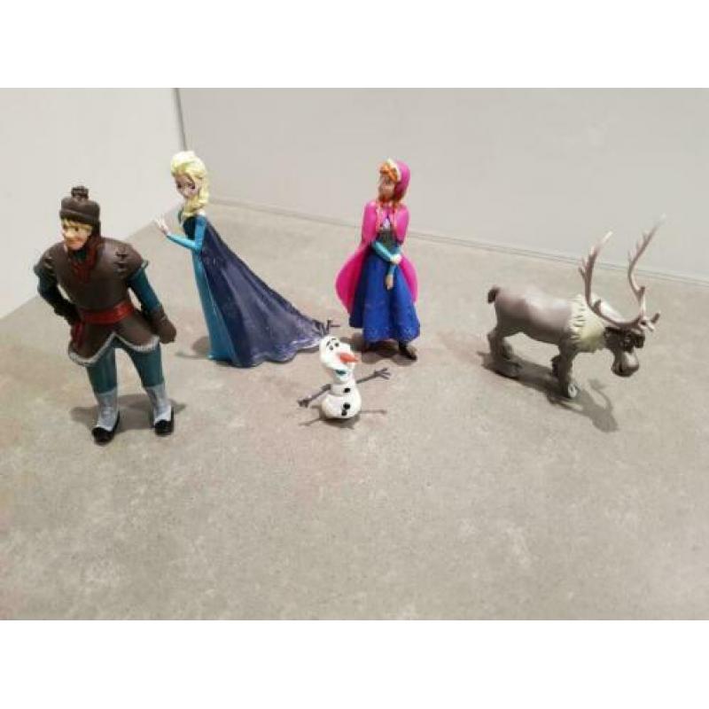 Disney Frozen 2 set van 5 figuren nieuw gratis verzending