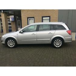 Opel Astra Wagon 1.6 Temptation AIRCO / CRUISECONTROL / NAVI