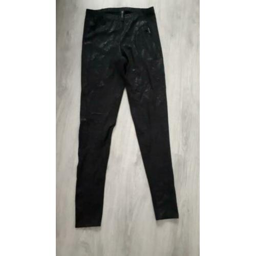 Mooie legging van Marccain maat S/M zwart