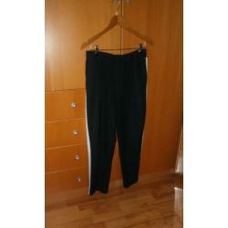 Fijne Zara broek mt L (40) met zijstreep, elastiek in taille