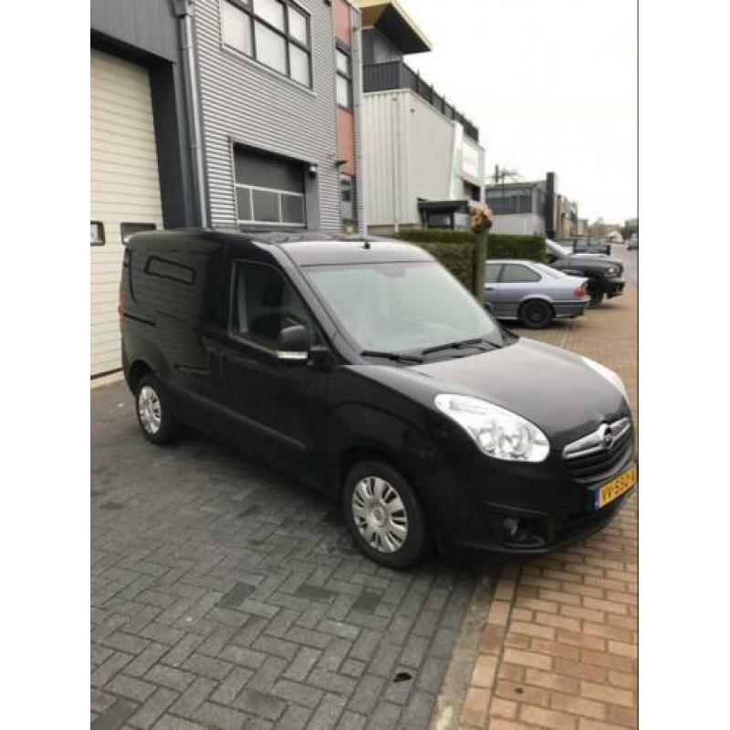 Opel Combo 1.3 cdti, 2016, kleur zwart, airco