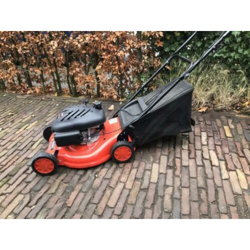 MTD gazonmaaier zo goed als nieuw