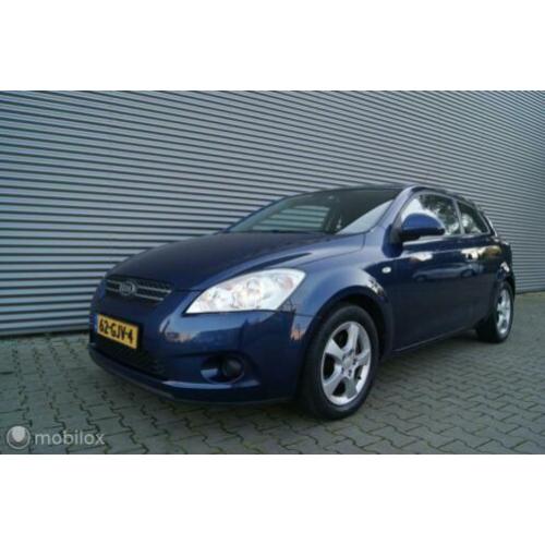 Kia pro_cee'd 1.4 16v 3DRS COUPE AIRCO ..... 91400 km N.A.P