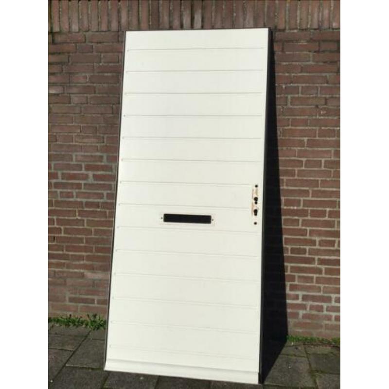 GND GARANTIE VOORDEUR 93x211,5 L+R 17st