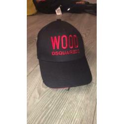 Dsquared2 wood pet (echt)