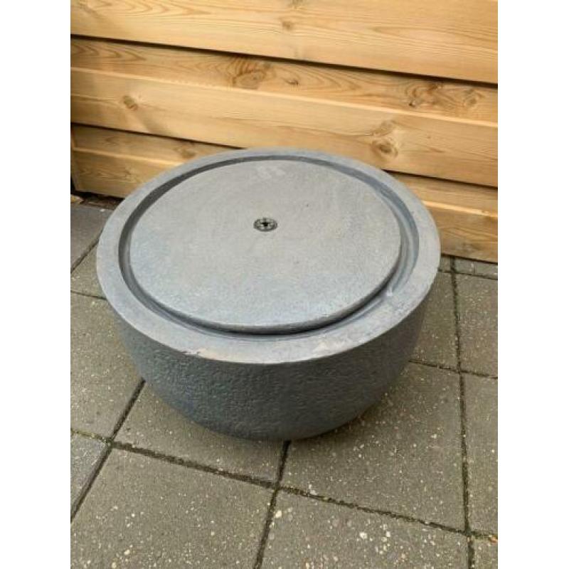 Nieuw rond waterornament intratuin