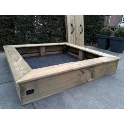 Houten zandbak met deksel 100x100 | kant en klaar verstuurd!