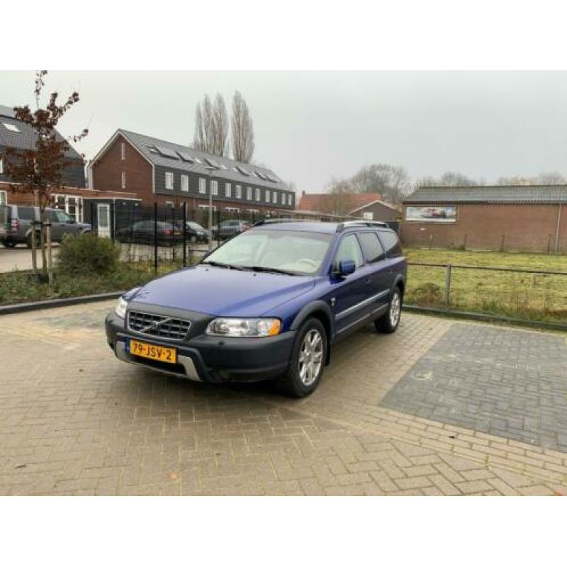 Volvo XC70 2.4 D5 AWD Ocean Race