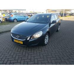 Volvo V60 1.6 DRIVe R-Design