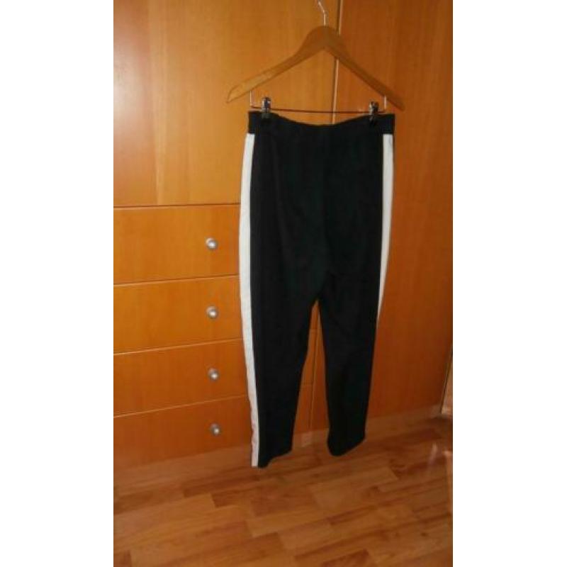 Fijne Zara broek mt L (40) met zijstreep, elastiek in taille