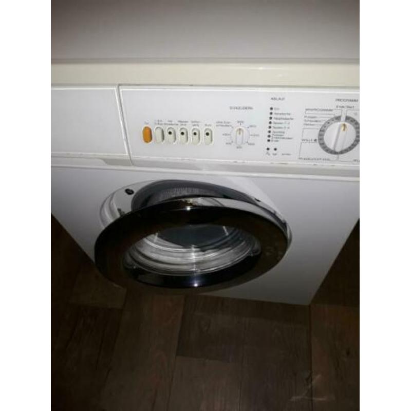 Te koop miele wasmachine 1600 toeren