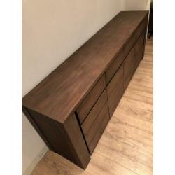 Salontafel op wieltjes