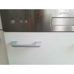 SMEG inbouw vaatwasser zgan, ivm nieuwe keuken