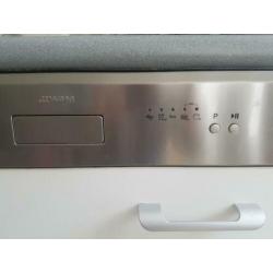 SMEG inbouw vaatwasser zgan, ivm nieuwe keuken