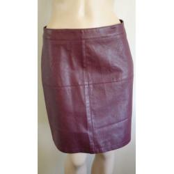 nieuw warm rood lederlook rokje