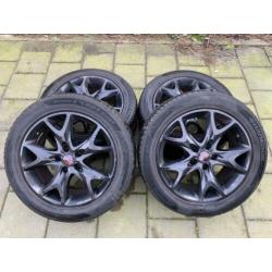 Set winterbanden met 18” velgen voor transporter
