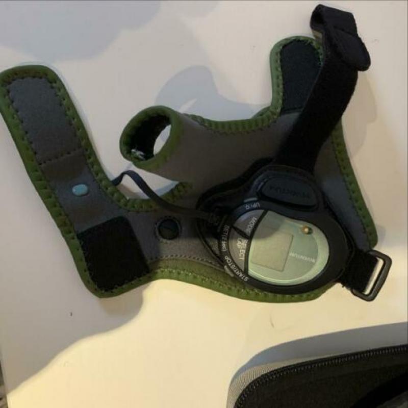 HARTSLAG HORLOGE met vingermeting Inventum compleet