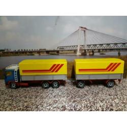 siku Volvo F12 combi