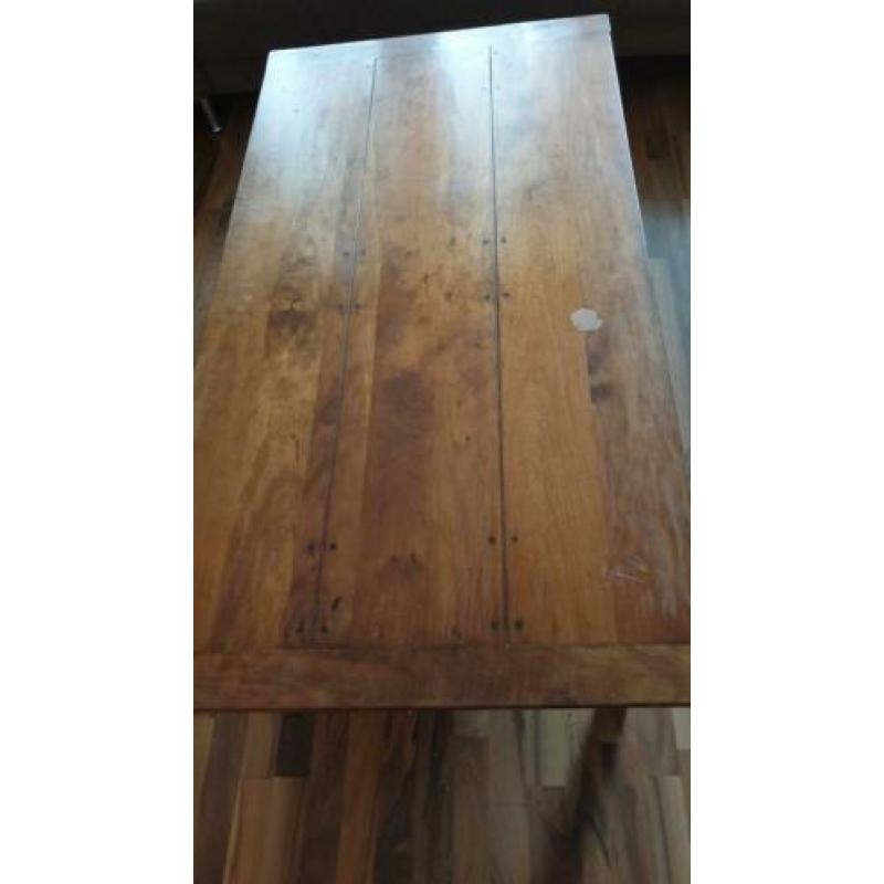 Izgst (gelakt)teak salontafel 140x75