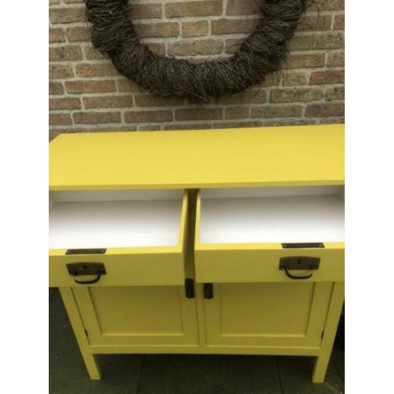 Commode kast