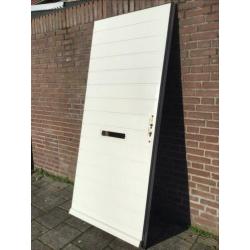 GND GARANTIE VOORDEUR 93x211,5 L+R 17st